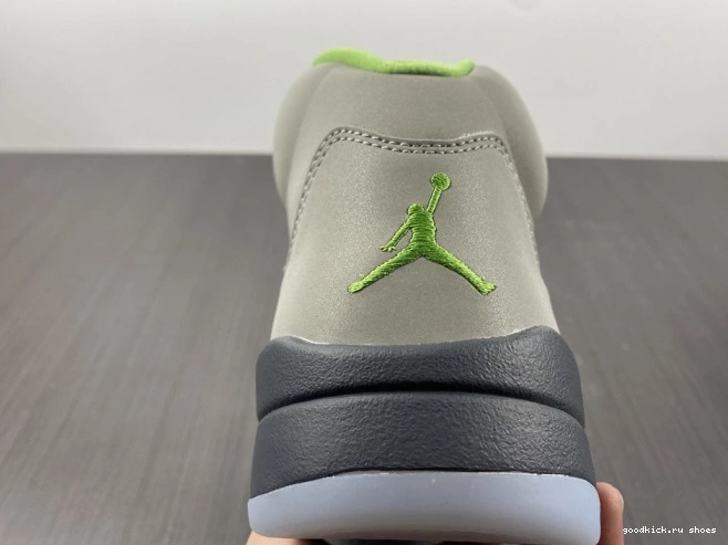 Rep DM9014-003 (2022) 5 Jordan Bean Retro Green 0716